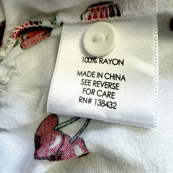 MODCLOTH Cherry Print Sleeveless Button-Up Top 1X – White Coquette Peplum Blouse - Picture 7 of 11